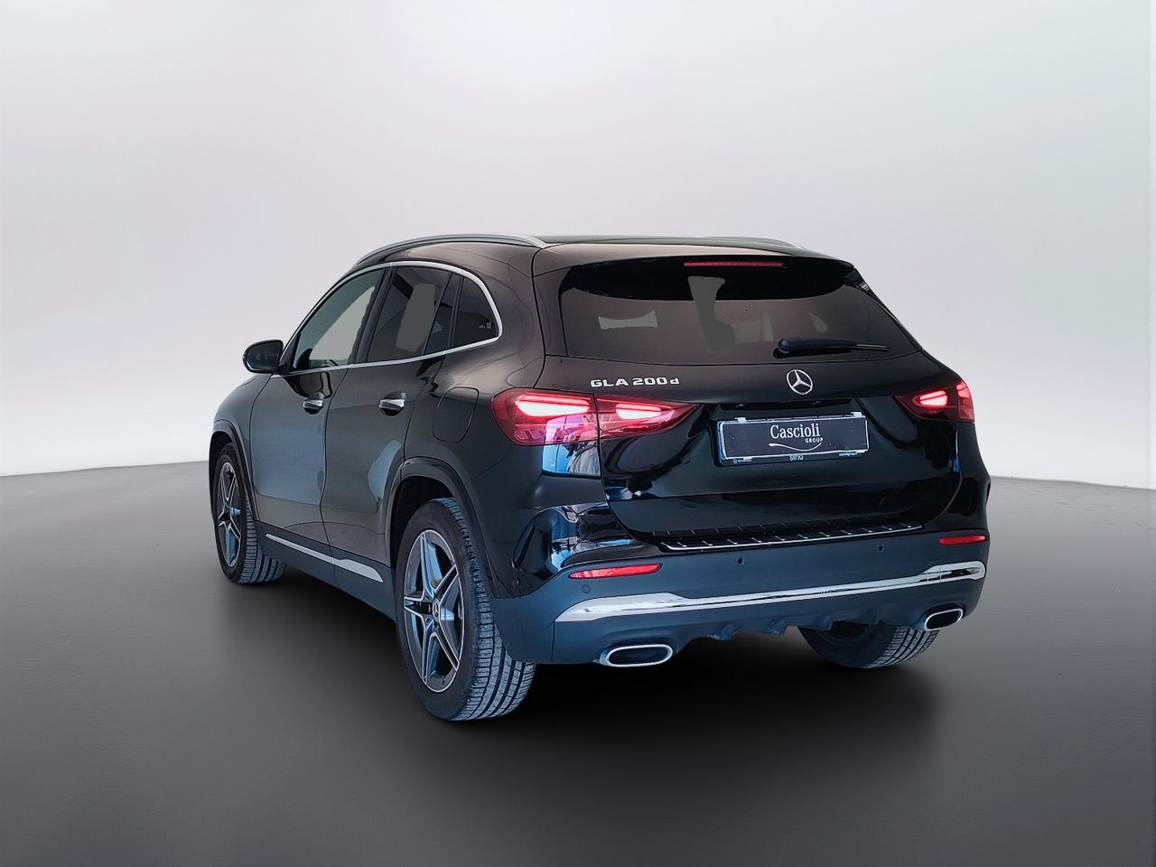 Mercedes-Benz GLA-H247 2023 - GLA 200 d AMG Line Premium auto