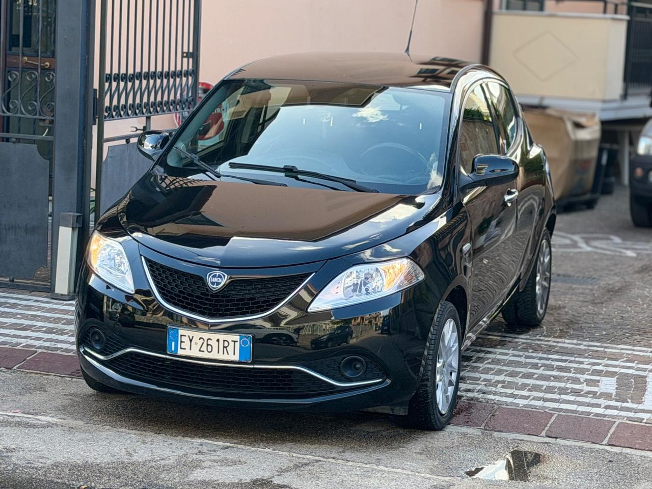 Lancia Ypsilon 1.2 69CV Elefantino