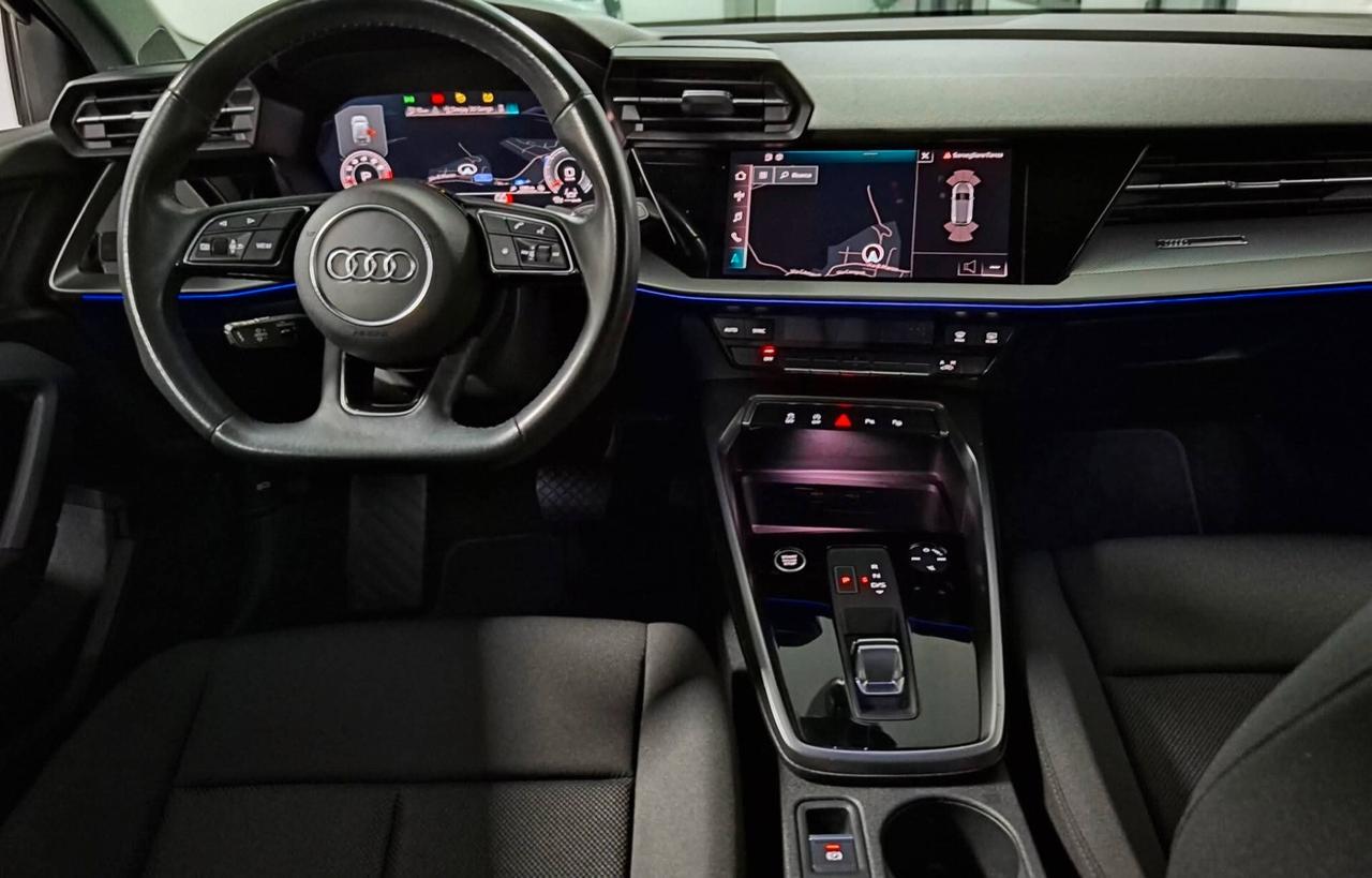 Audi A3 SPB 35 TFSI S line edition Fari full led