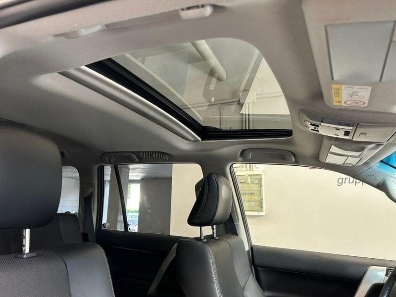 Toyota Land Cruiser 2.8 D4-D A/T 5 porte Executive