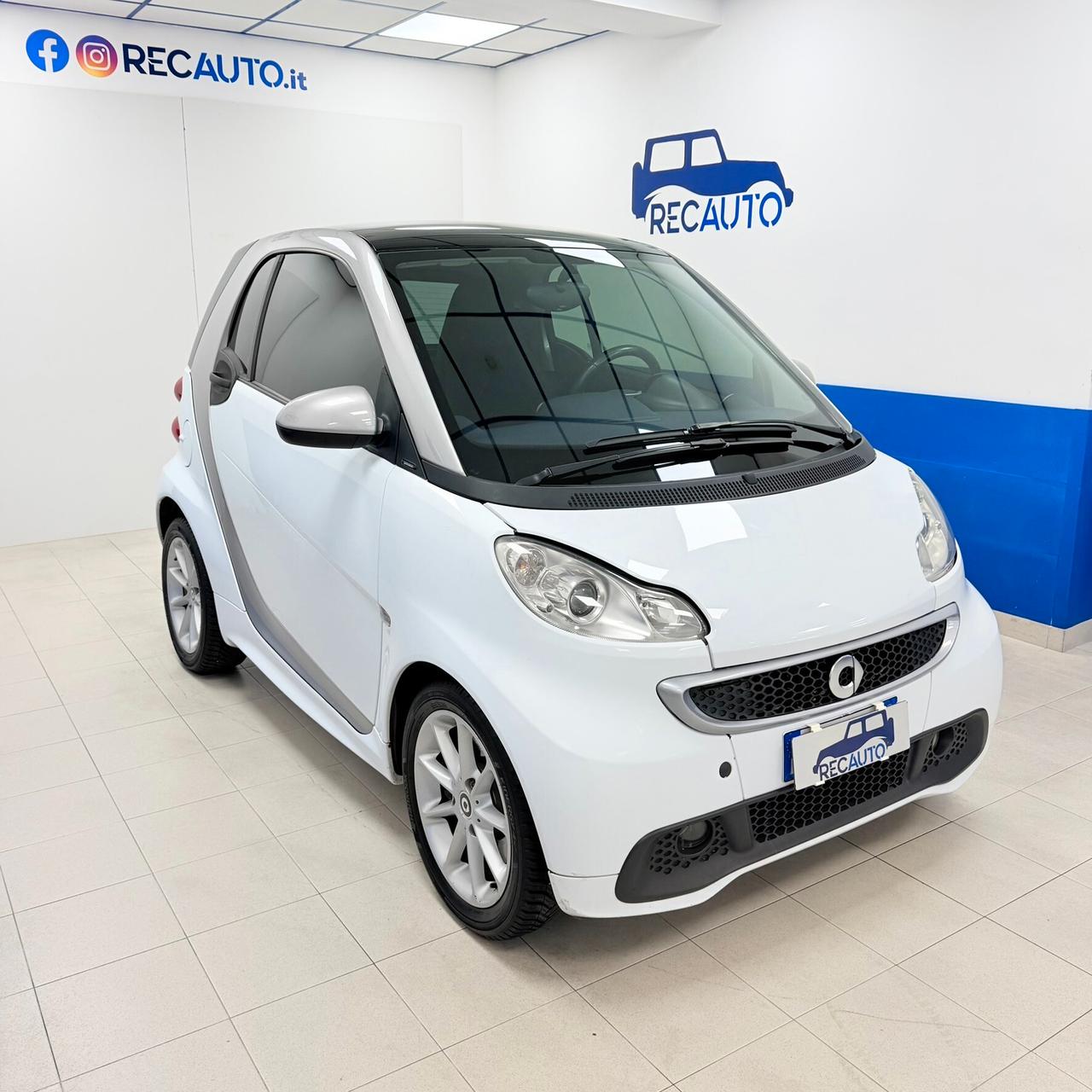 Smart ForTwo 1000 52 kW coupé passion