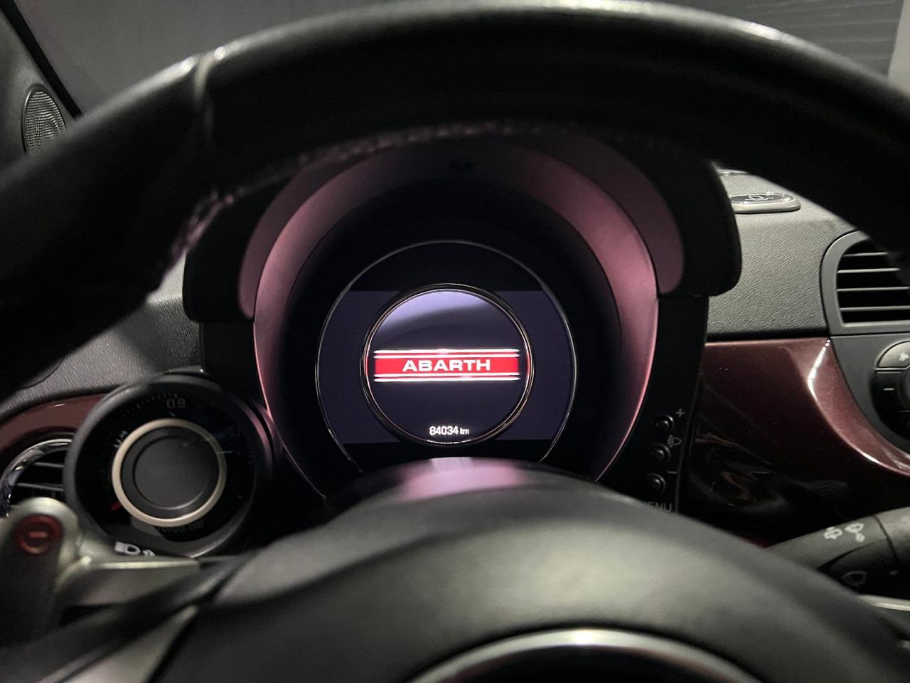 Abarth 595 1.4 Turbo T-Jet 160CV MTA Turismo REPLICA MASERATI