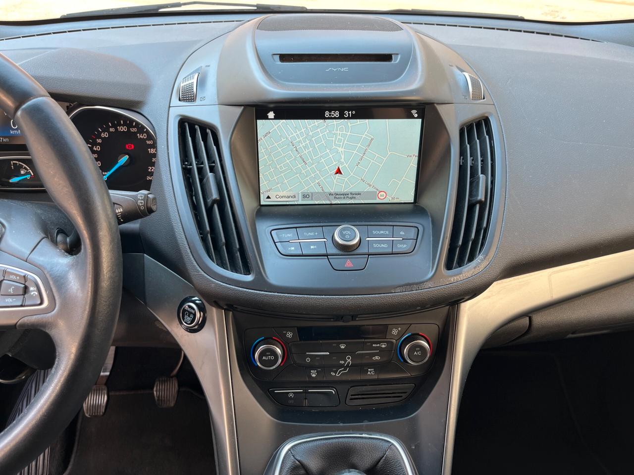 Ford Kuga 1.5 TDCI 120 CV S&S 2WD Business