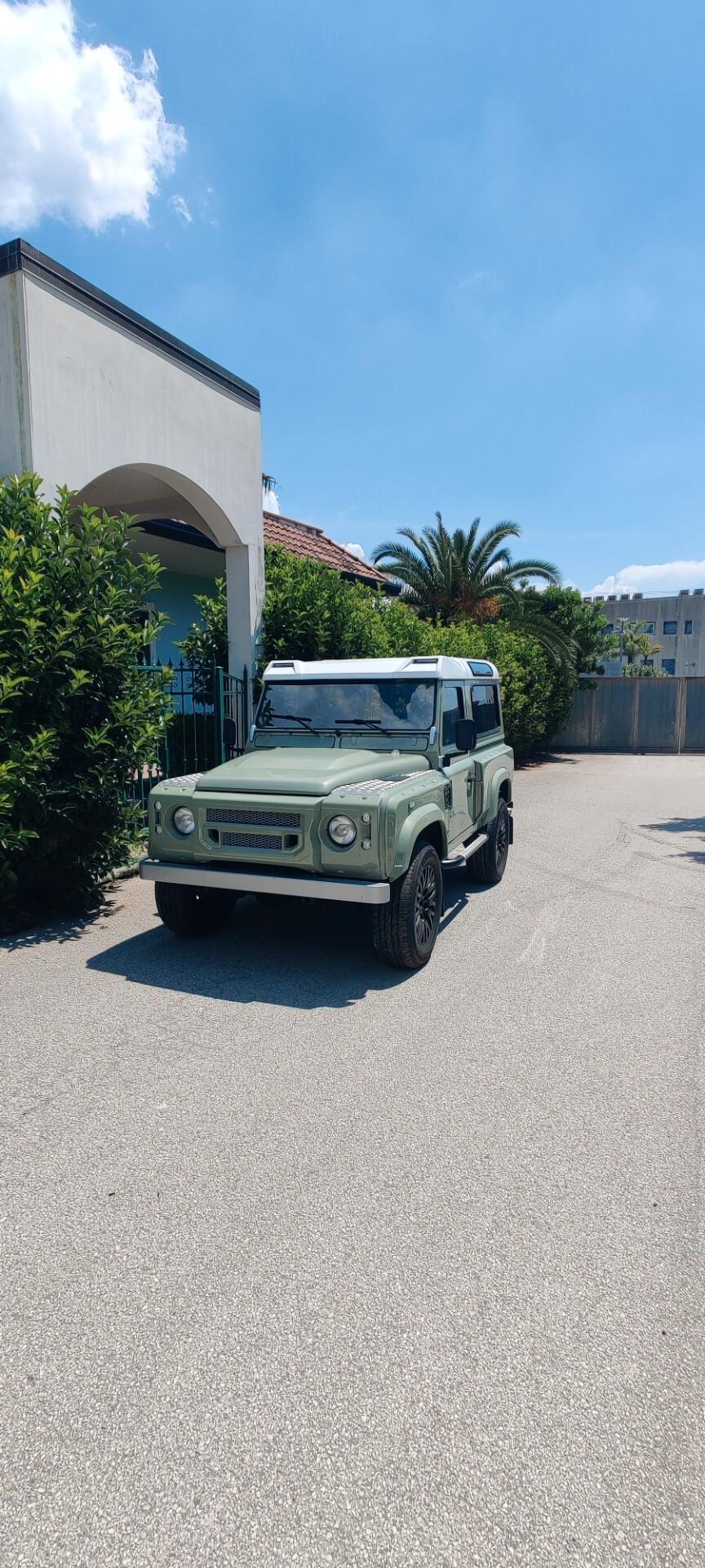 Land Rover Defender 90 2.5 300tdi