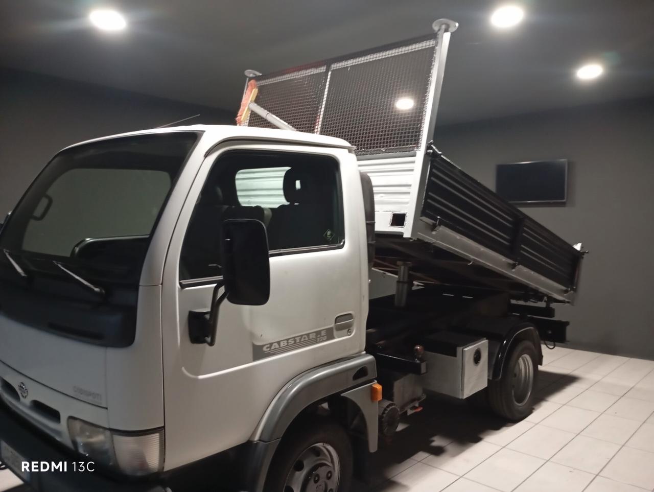Nissan CABSTAR 3.0 GPL/DIESEL RIBALTABILE