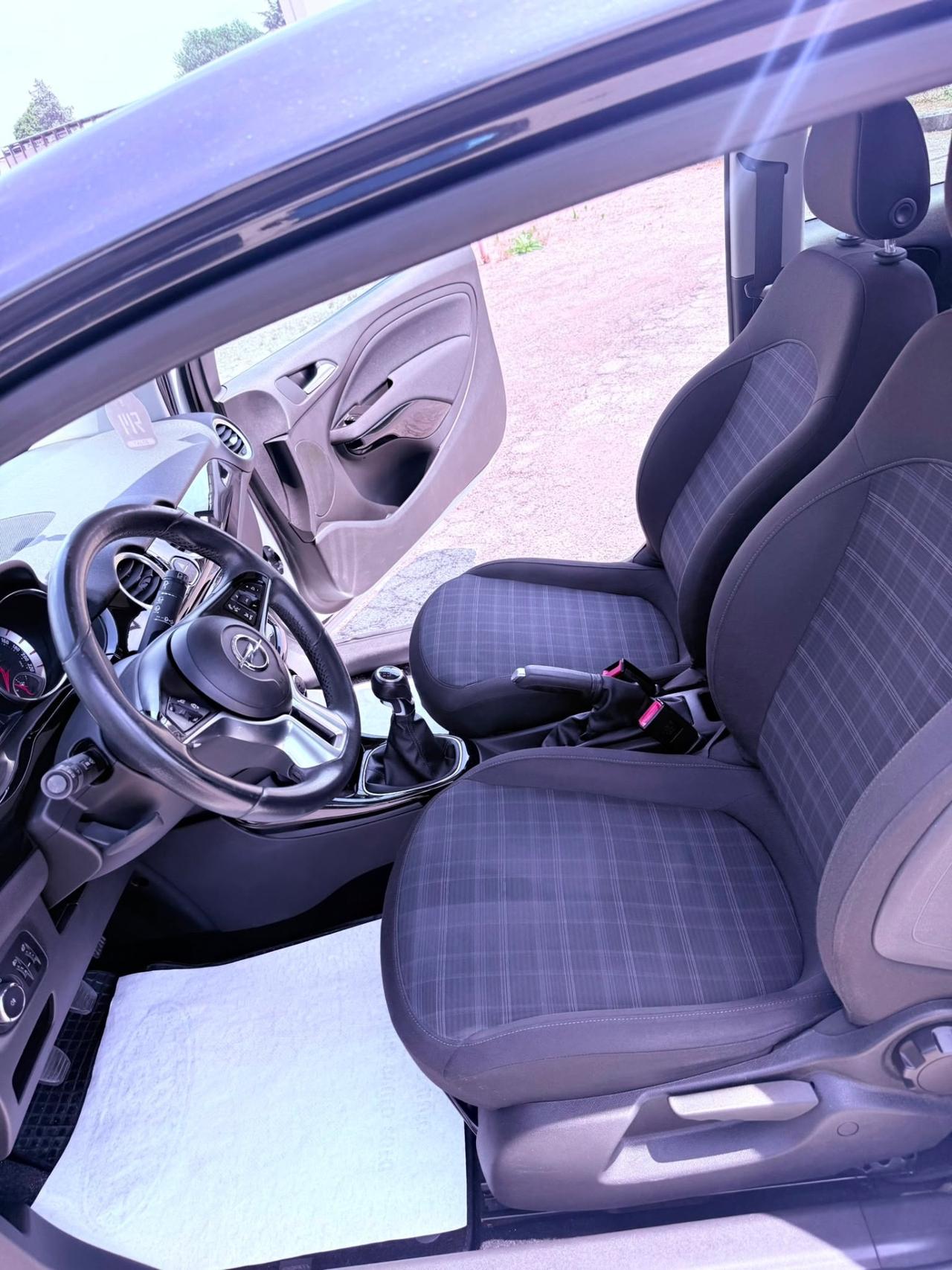 Opel Adam 1.4 87 CV GPL Ok neopatentati