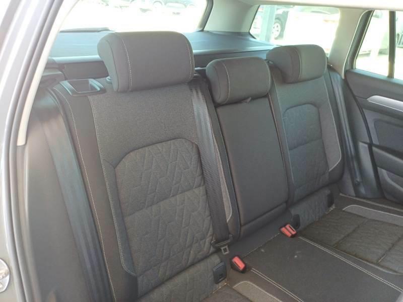 VOLKSWAGEN PASSAT VARIANT 2.0 TDI SCR EVO 110 KW BUSINESS DSG STATION WAGON