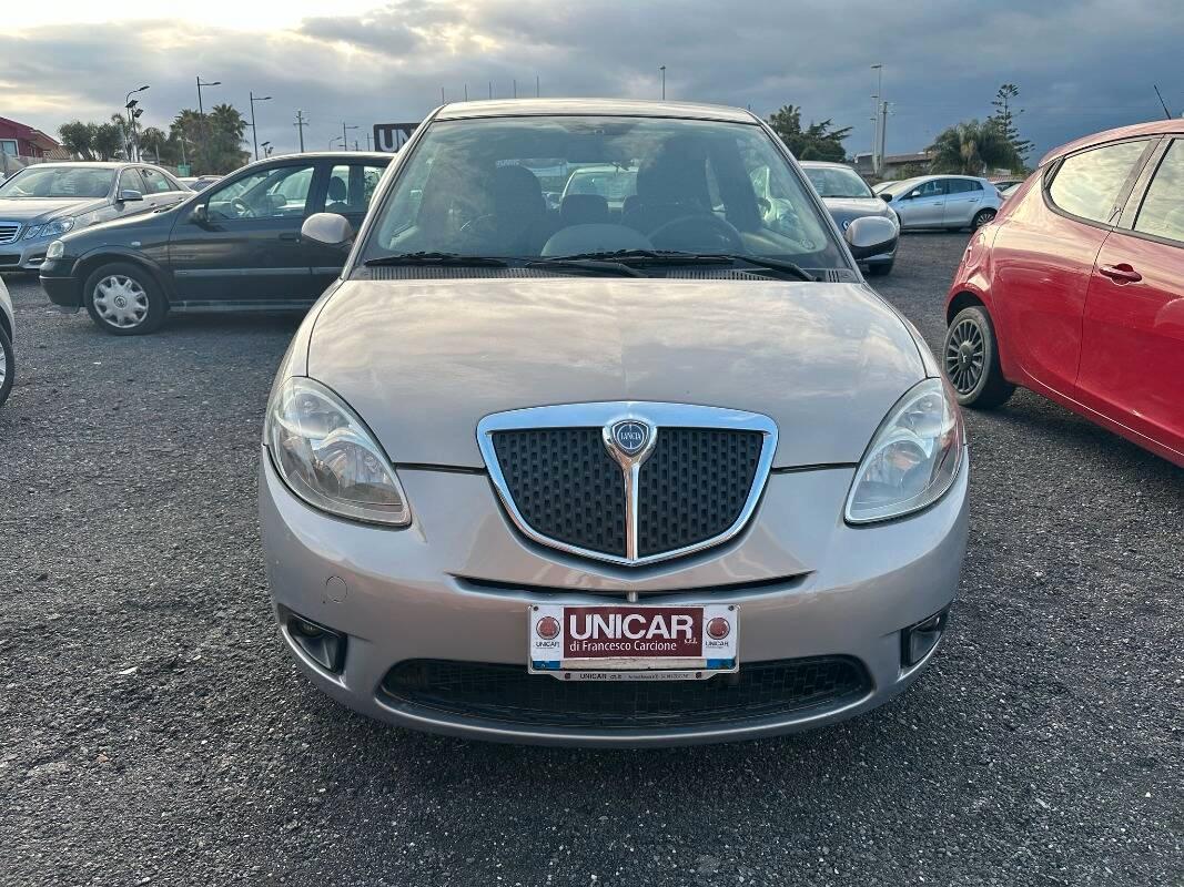 Lancia Ypsilon 1.3 mjt 16v Platino 90cv