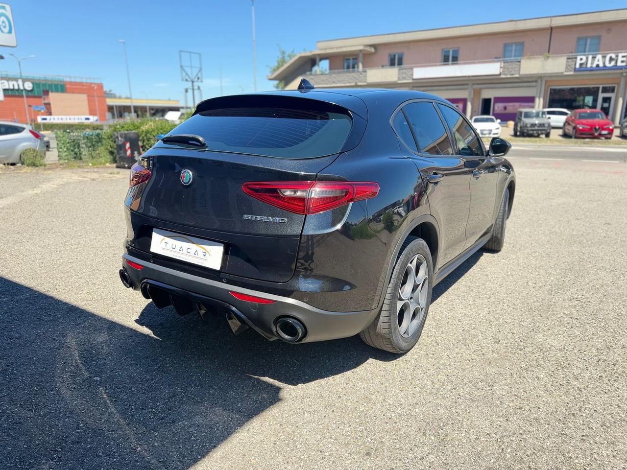 Alfa Romeo Stelvio Executive 2.2 #11317
