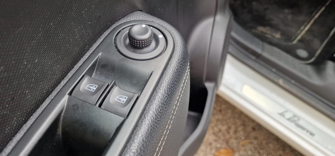 Renault Twingo TCe 90 CV Energy La Parisienne