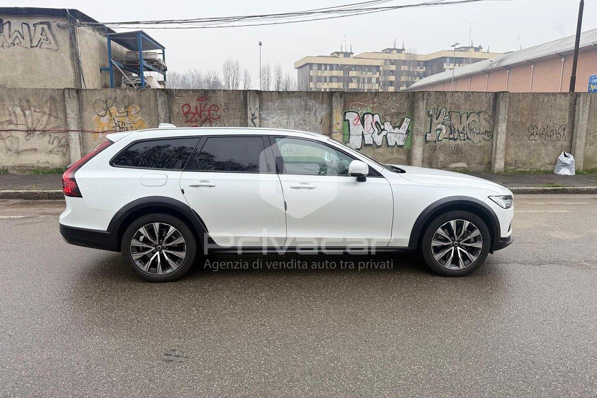 VOLVO V90 Cross Country B4 (d) AWD automatico Plus