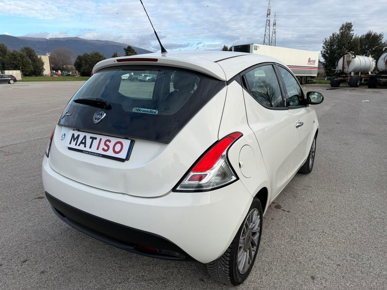 Lancia Y 1.3 MJT Platinum 117000 km GARANZIA 12 m