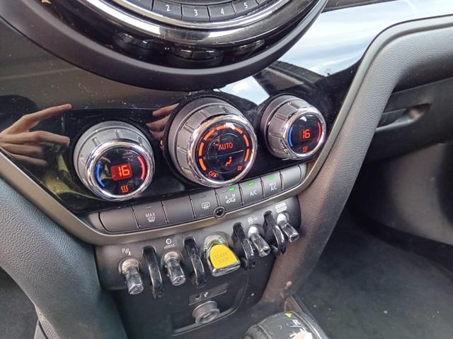 MINI Countryman COOPER SE 1.5 BUSINESS ALL4 AUTOMATICA