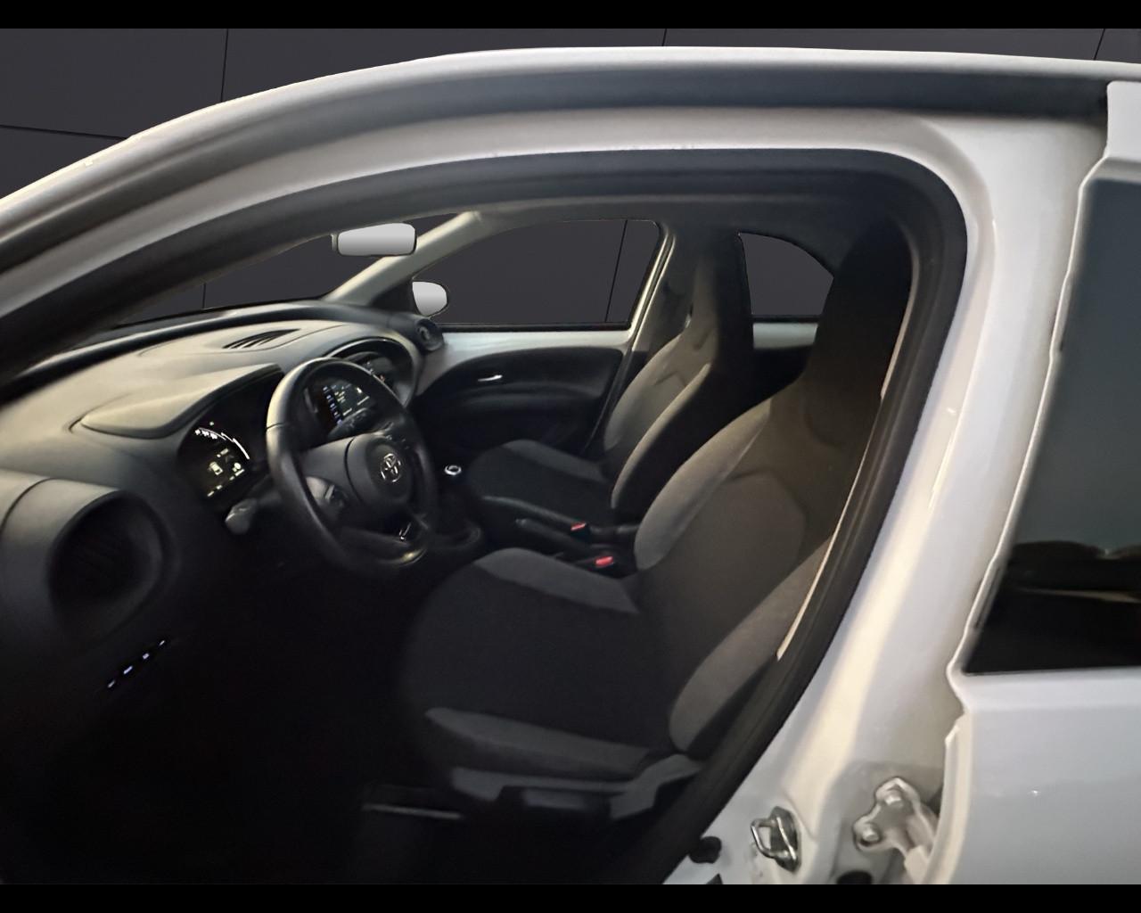 TOYOTA Aygo X - Aygo X 1.0 VVT-i 72 CV 5 porte Lounge