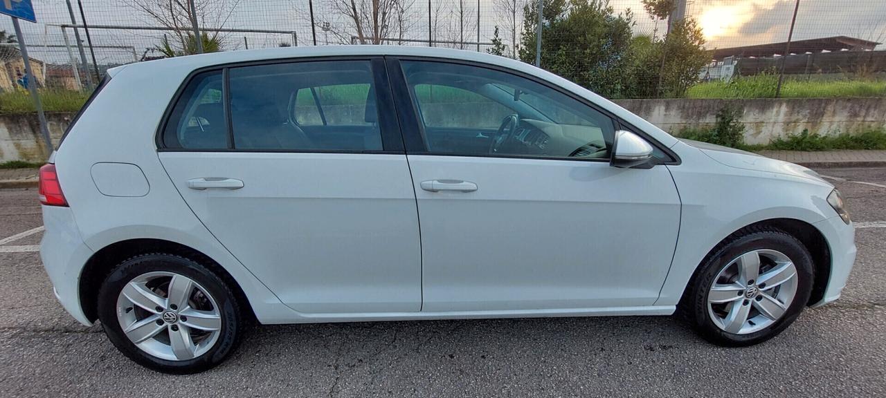 GOLF 7,5 CAMBIO AUTOMATICO DSG 1,5 METANO 130 CV NAVI TELEFONO SENSORI IMPECCABILE