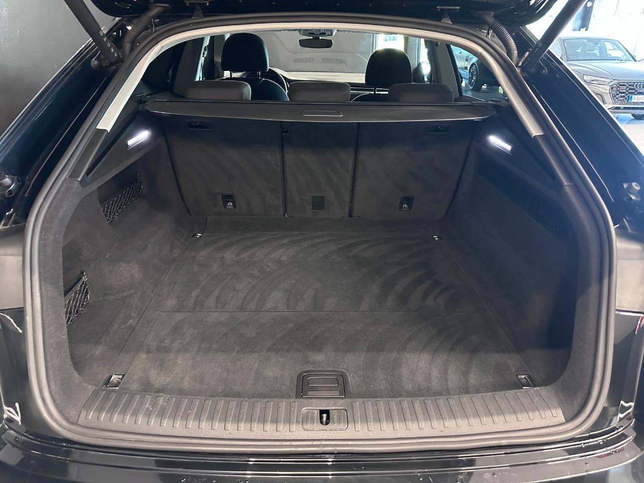 Audi Q8 50 3.0 tdi mhev Sport quattro tiptronic