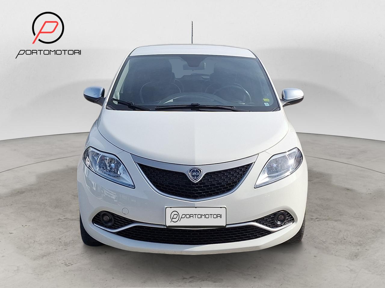 LANCIA Ypsilon 3ª serie - Ypsilon 1.2 69 CV 5 porte Mya