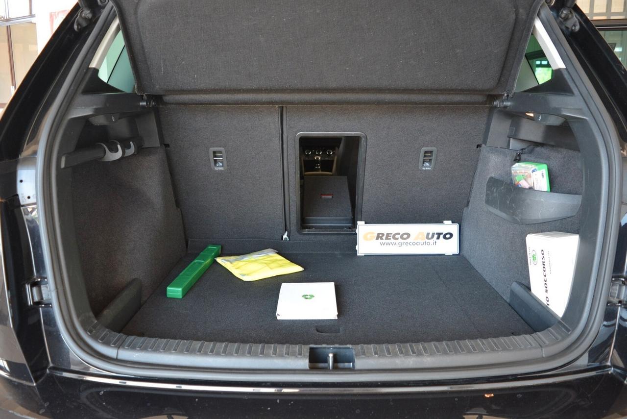 Skoda Karoq 1.0 TSI 110 CV Executive Telecamera Carplay