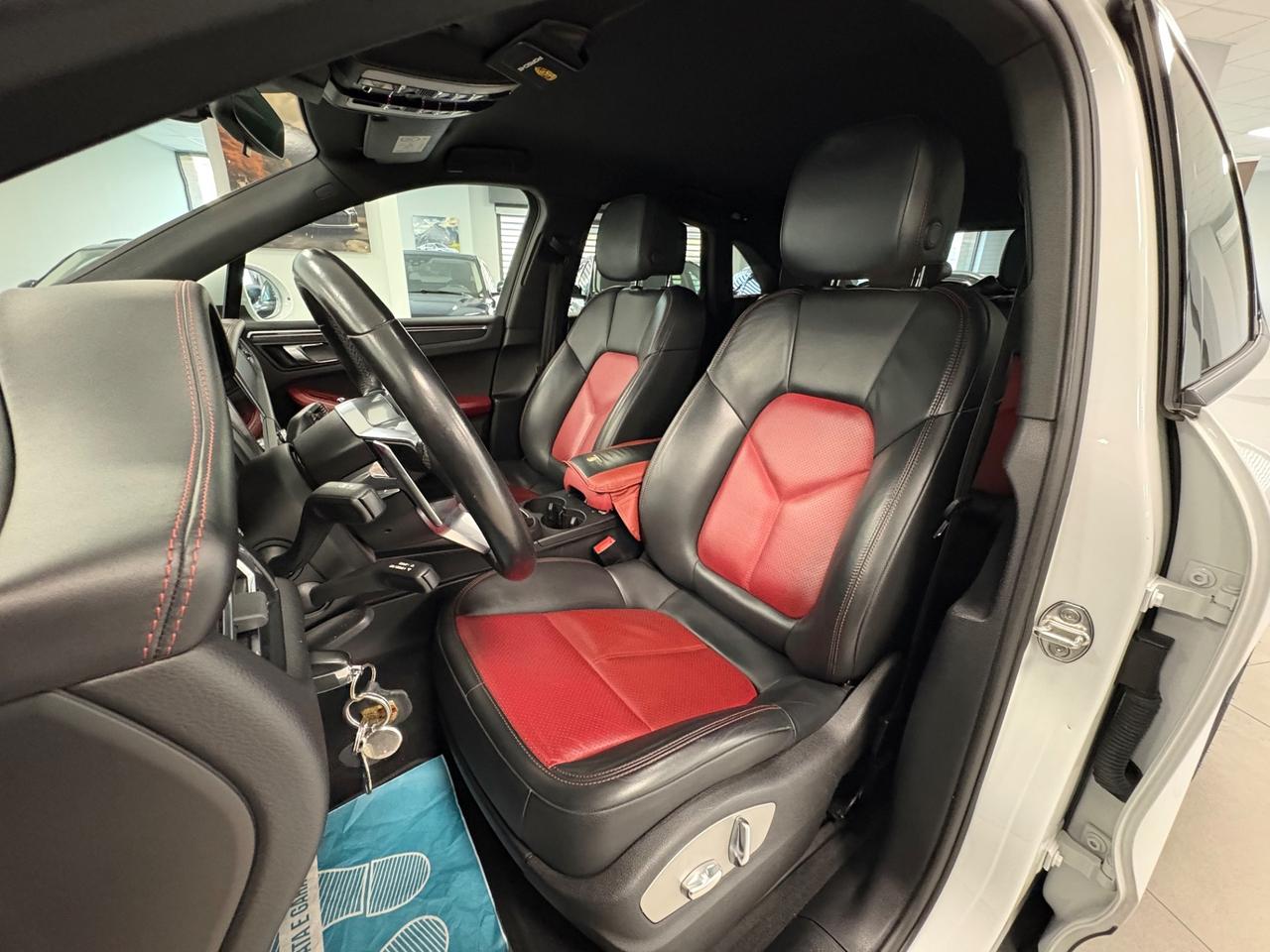 Porsche Macan 2.0 Benzina 245cv 2020 km 137000