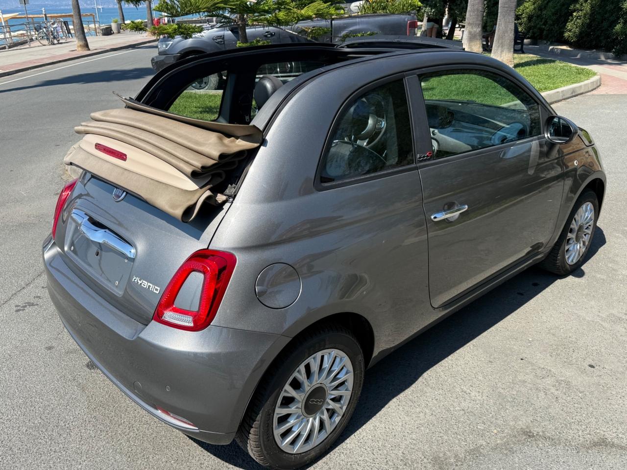 Fiat 500 C 1.0 Hybrid Lounge