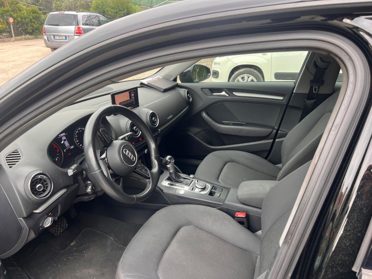Audi A3 SPB 30 g-tron S tronic Business
