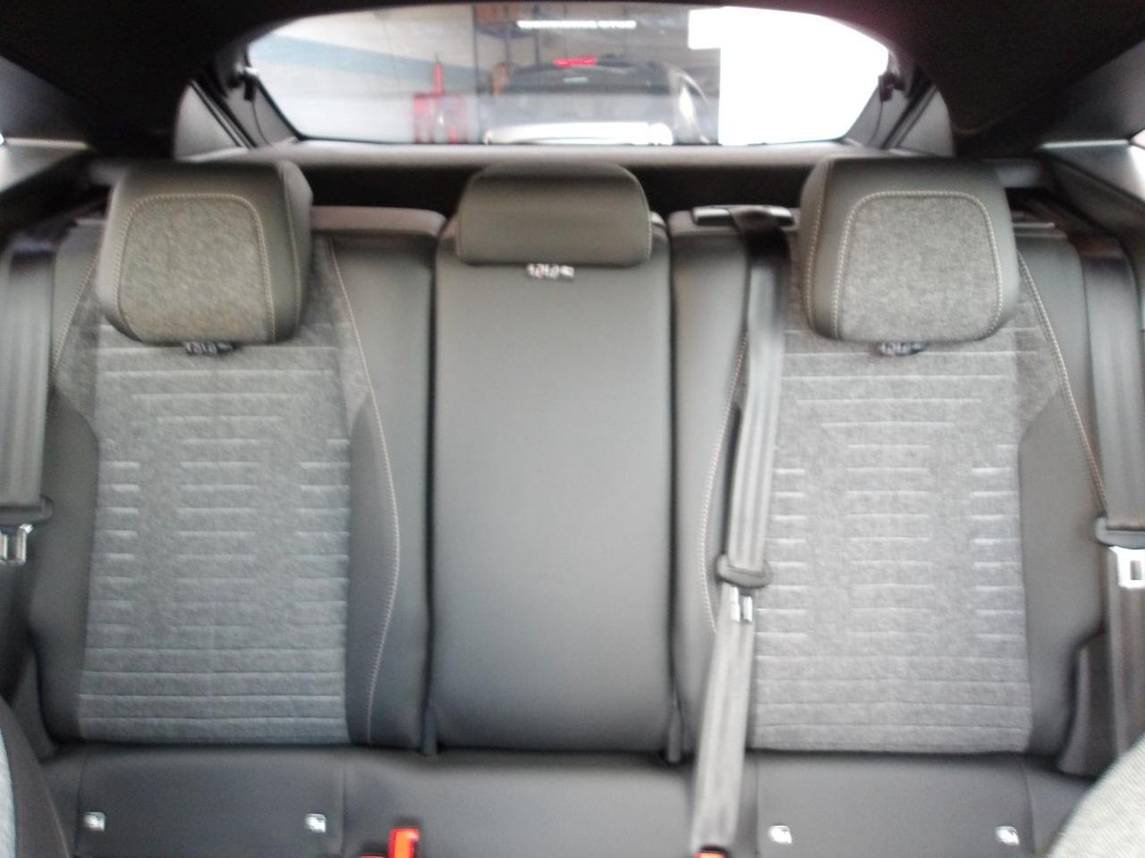 Peugeot 3008 Hybrid 145 e-DCS6