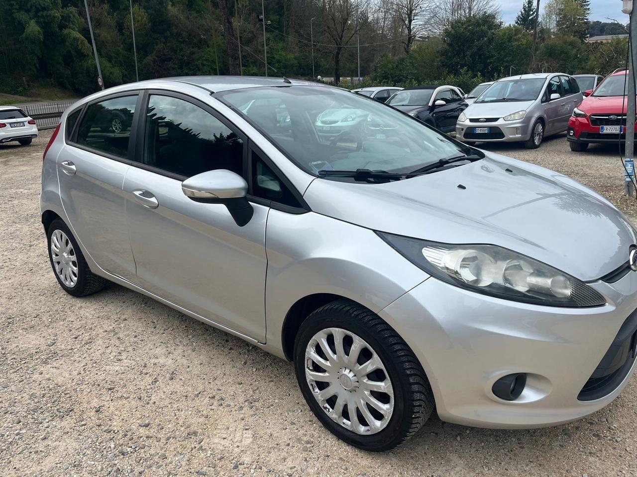Ford Fiesta 1.2 Benzina - Neopatentati