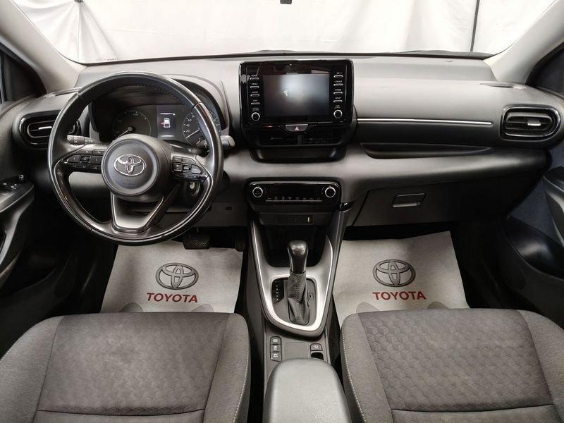 Toyota Yaris Hybrid Active MY21