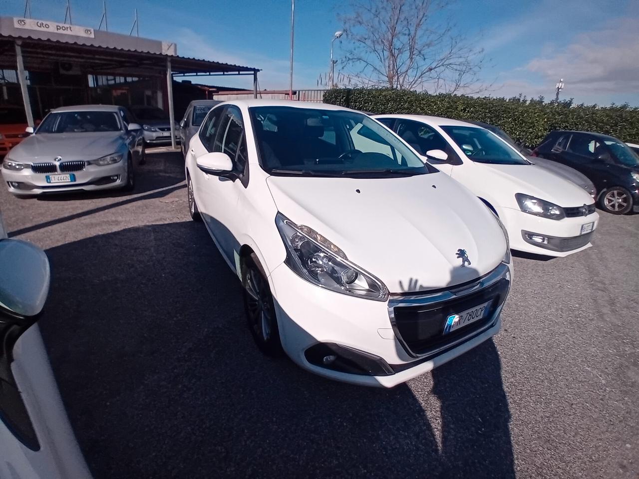 Peugeot 208 PureTech 82 5p. GPL Allure finanzio