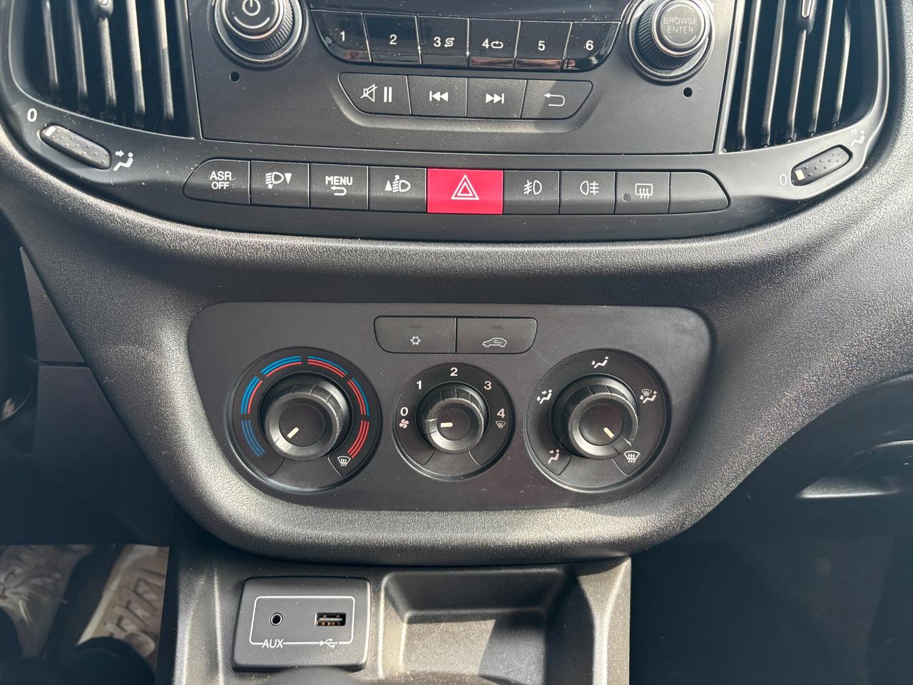 FIAT DOBLO 1.4 FIRE 16V 95CV EASY 2017