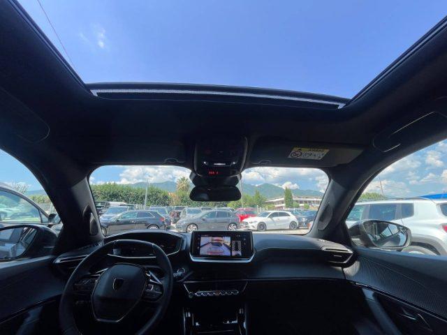 PEUGEOT 2008 Hybrid 145 e-DCS6 GT