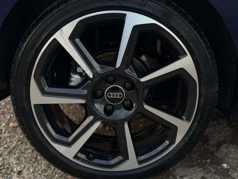 Audi A1 Sportback 30 TFSI S tronic Identity Black " blu navarra" +GPL