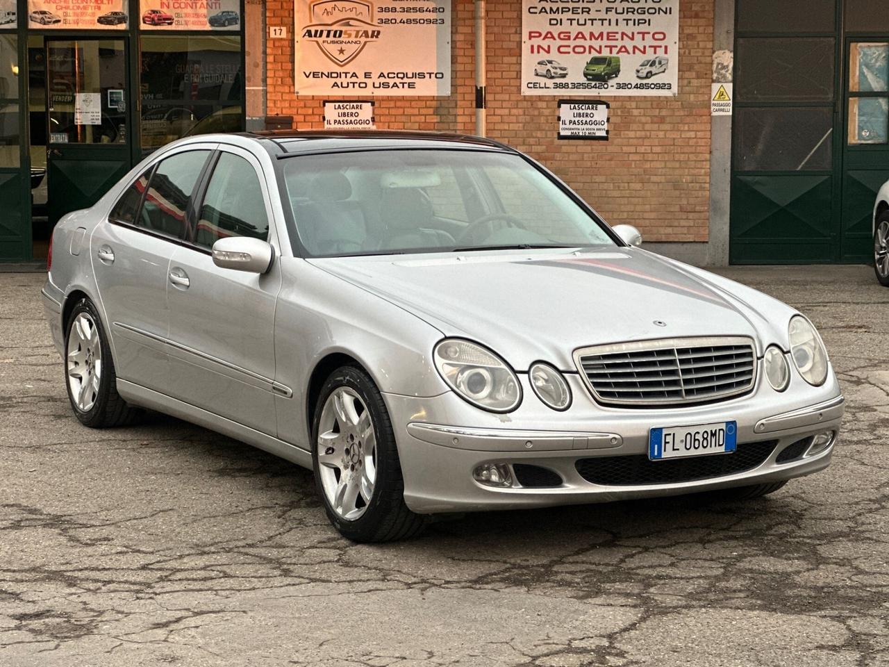 Mercedes-benz E 220 CDI cat Elegance 2004