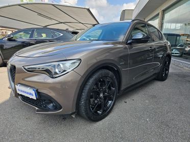 Alfa Romeo Stelvio 2.2 Turbodiesel 190 CV AT8 B-Tech