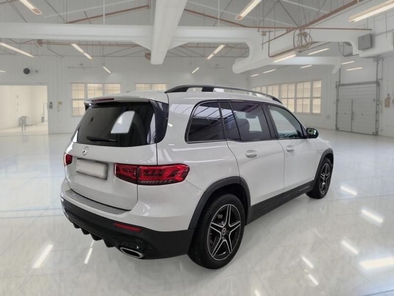 MERCEDES-BENZ GLB 200 Automatic Premium