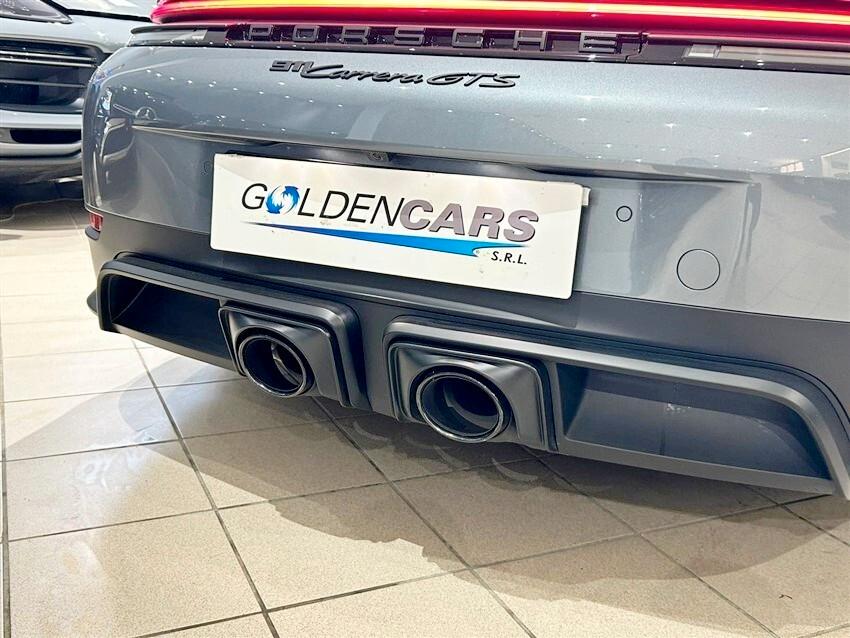 Porsche 911 Carrera GTS
