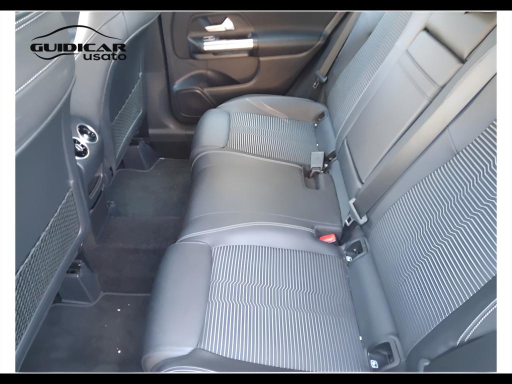 Mercedes-Benz Classe B - W247 2018 - B 180 d Sport Plus auto