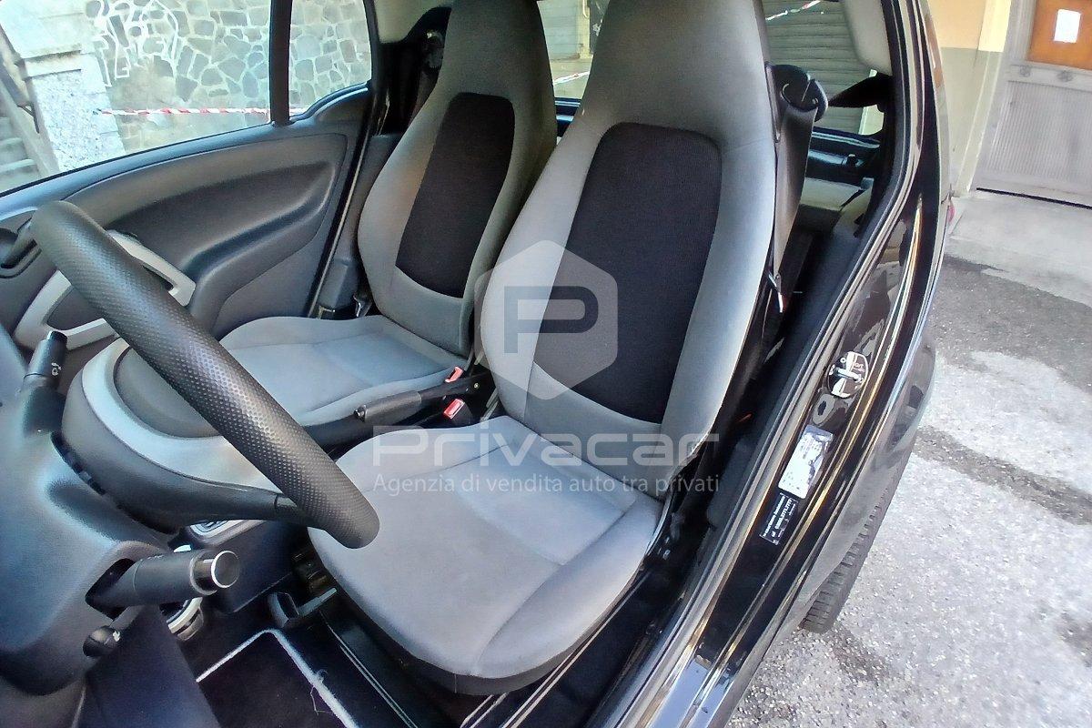 SMART fortwo 1000 52 kW MHD coupé pure