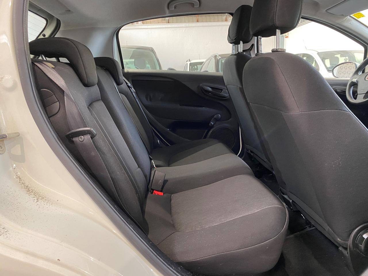 Fiat Punto 1.4 8V 5 porte Natural Power Street