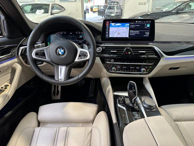 BMW 530 d 48V xDrive Touring Msport-19"-Carplay-Camera