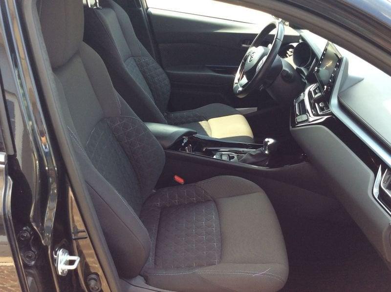 Toyota C-HR 2.0 Hybrid E-CVT Comfort