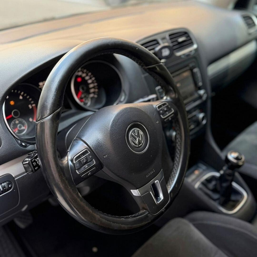 Volkswagen Golf 2.0 - TDI 110CV