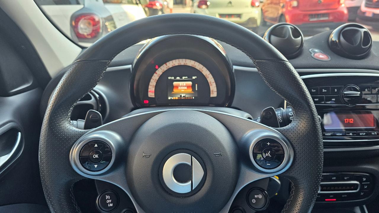 SMART forfour 70 1.0 twinamic Prime PACK SPORT LED TAGL UFF UNIPRO