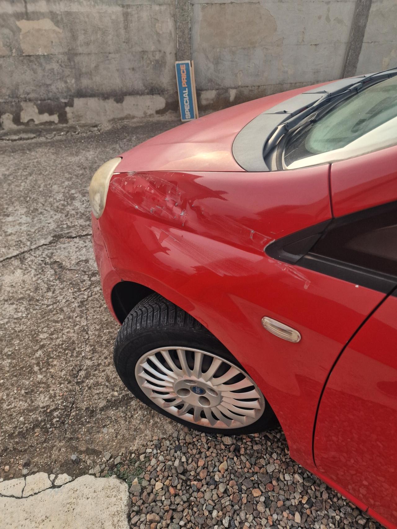Fiat Grande Punto 1.2 3 porte distrb ok