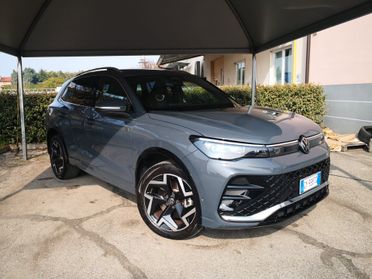 Volkswagen Tiguan 2.0 TDI 150 CV DSG R-Line ***TELECAMERA***