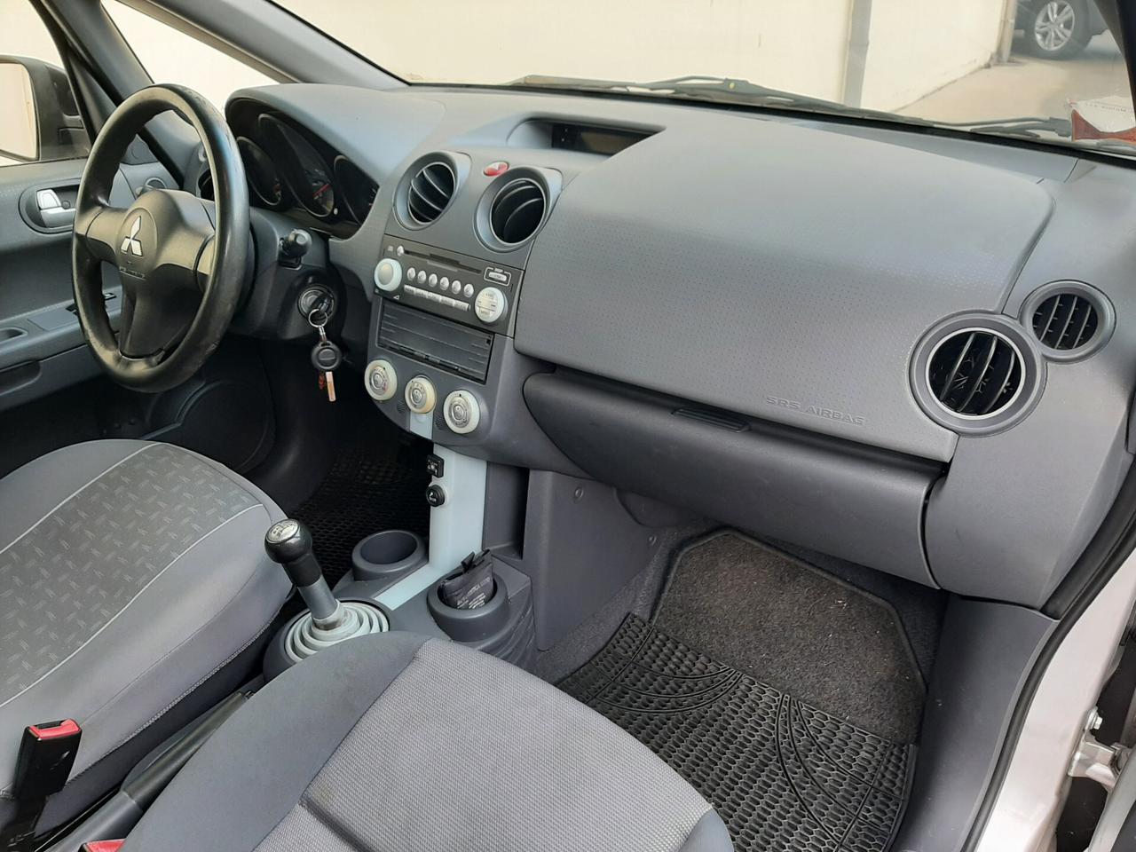 Mitsubishi Colt 1.3 16V 5p. Invite GPL