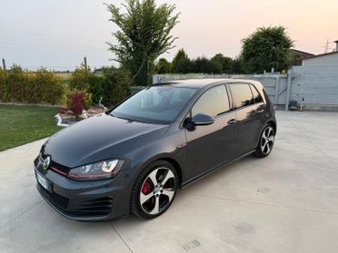 Volkswagen Golf GTI Performance 2.0 TSI 5p. BlueMotion Technology