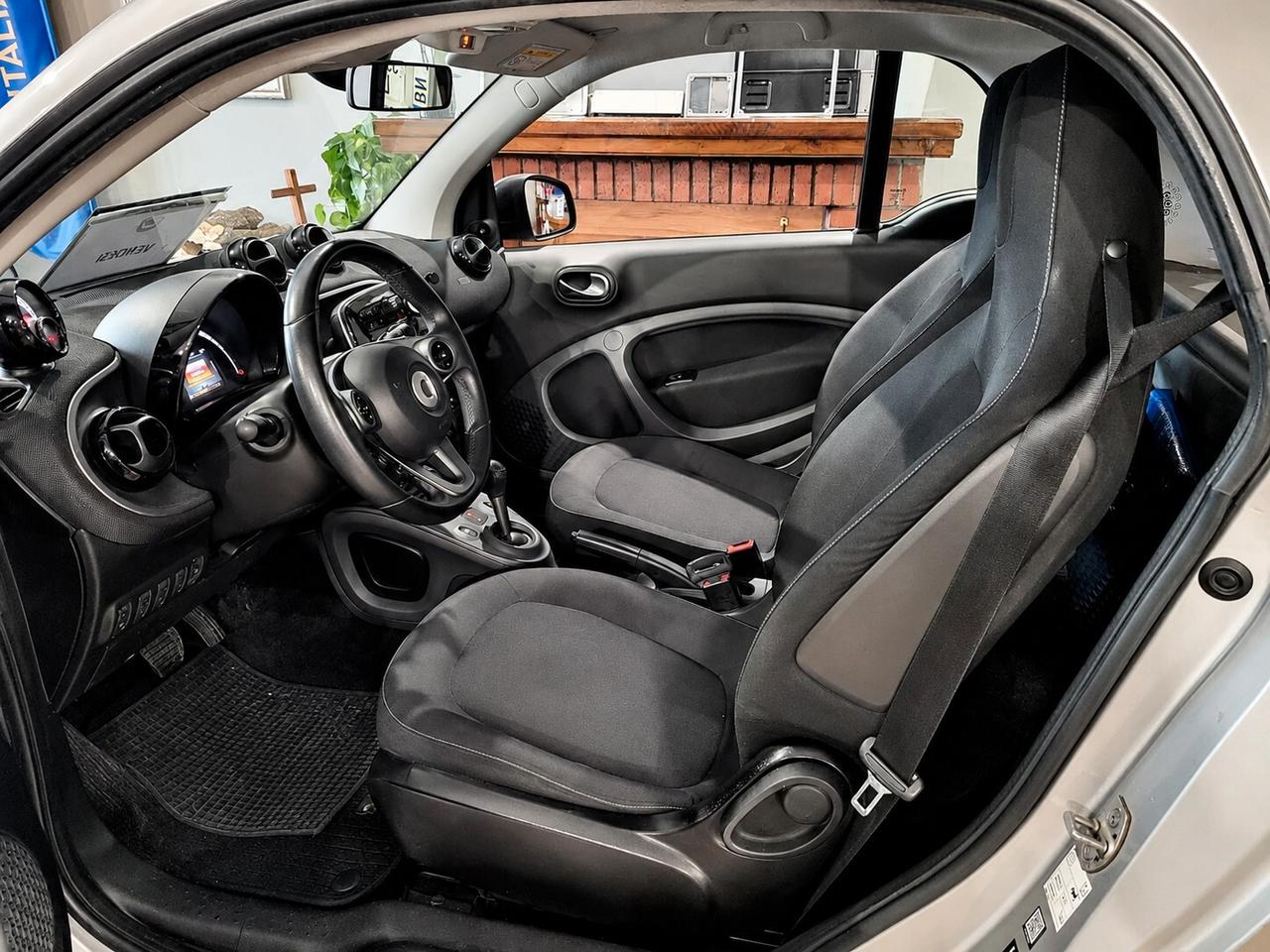 Smart ForTwo 71CV 1.0 Youngster