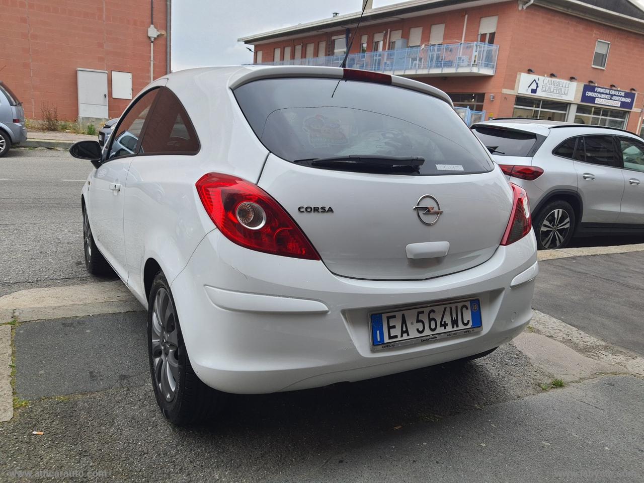 OPEL Corsa 1.2 3p. Sport