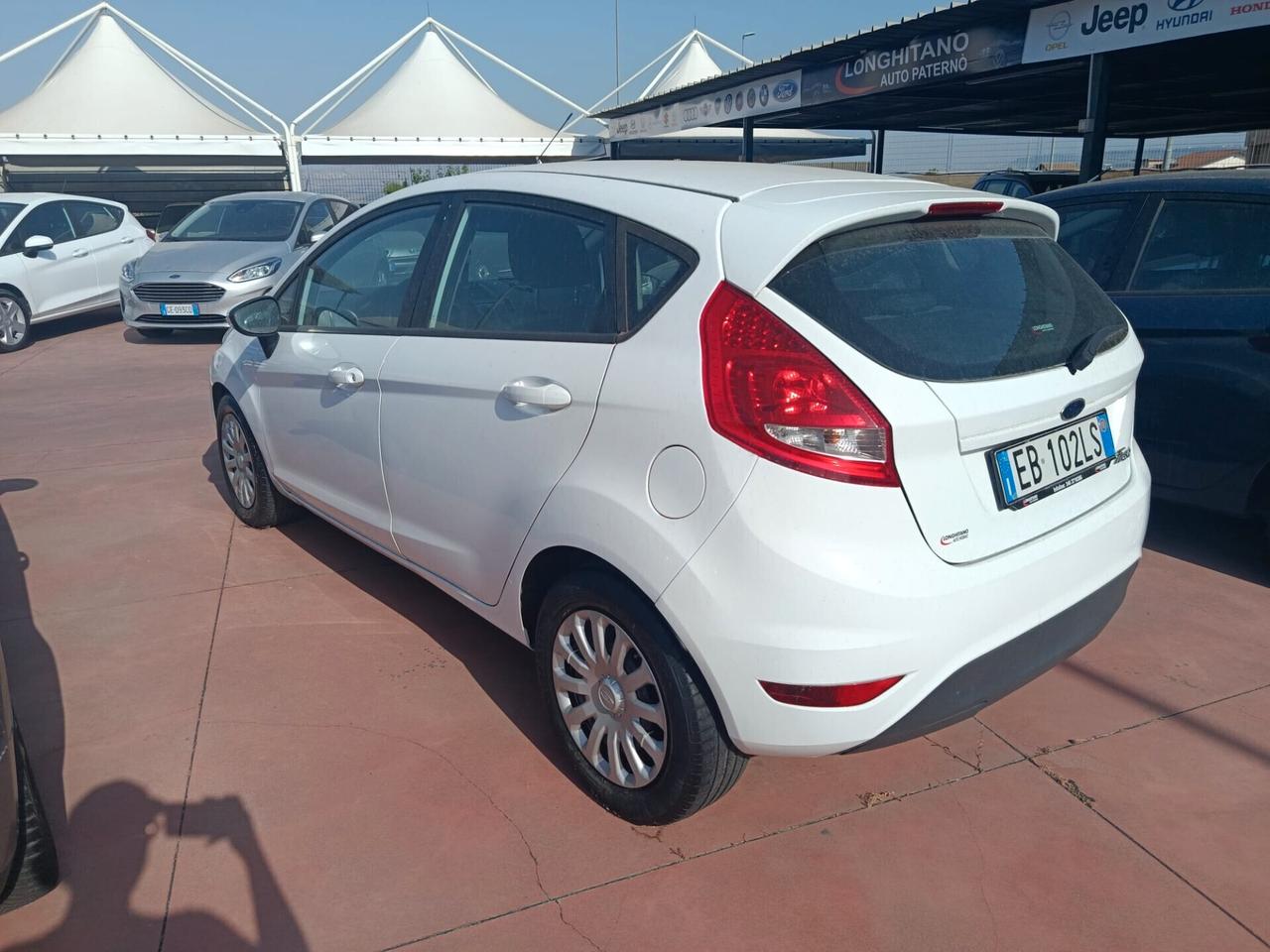 Ford Fiesta 1.4 5 porte Bz.- GPL Titanium